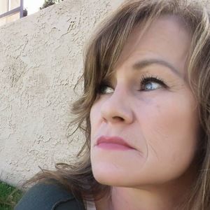 Meet your Posher, Eve